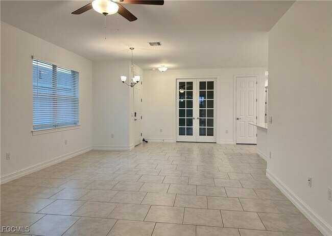 Building Photo - 43800 Blue Heron Ln