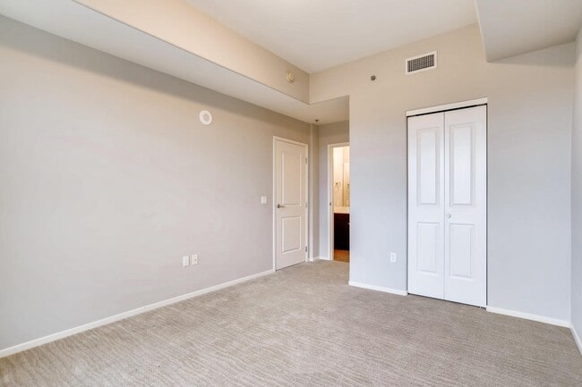 Building Photo - LUXURY RESORT STYLE LIVING @ ONE