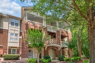 Building Photo - Waterfront Living at Its Finest - Beautifully Remodeled 3BR/2BA, 1st Floor, End Unit Condo on Lak...