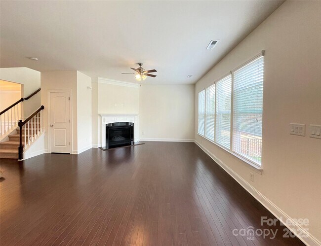 Building Photo - 4008 Fallondale Rd