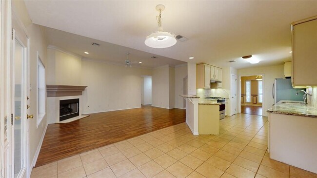 Building Photo - 327 Bernburg Ln