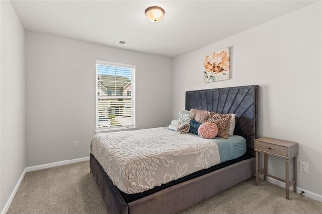 Building Photo - 2538 Polaris Way SW