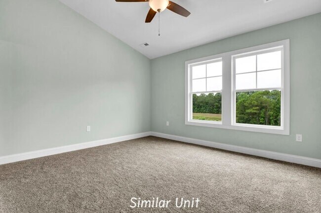 Building Photo - 303 Starfish Ln