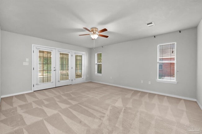 Building Photo - 2491 Parkridge Dr