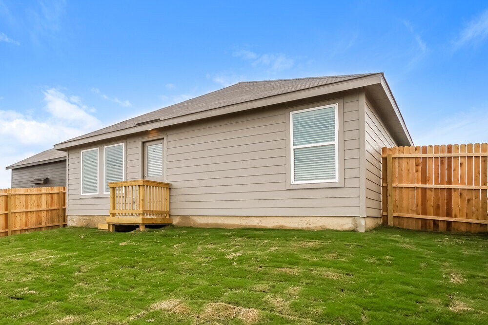 Building Photo - 540 Roquefort St