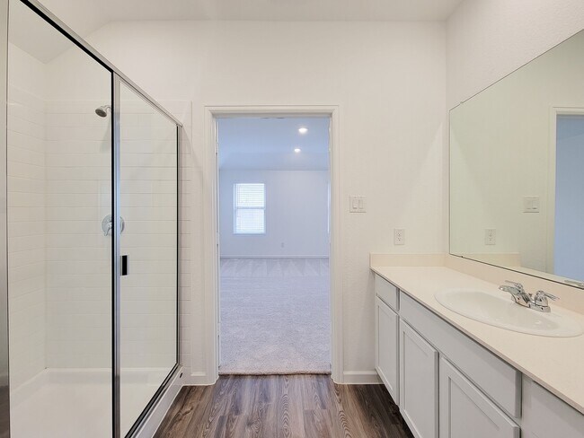 Building Photo - 15711 Vista Sutton Dr