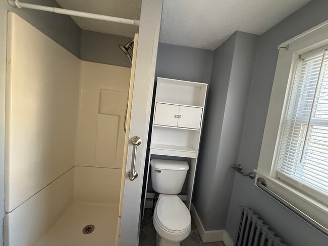 Building Photo - 38 Jefferson St