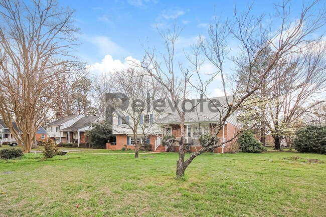 Building Photo - 7808 E Yardley Rd