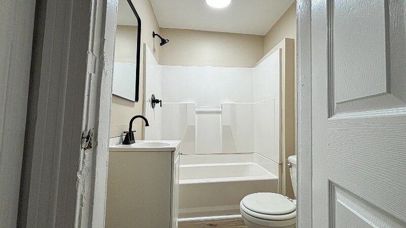 Building Photo - 5363 Arsenal St