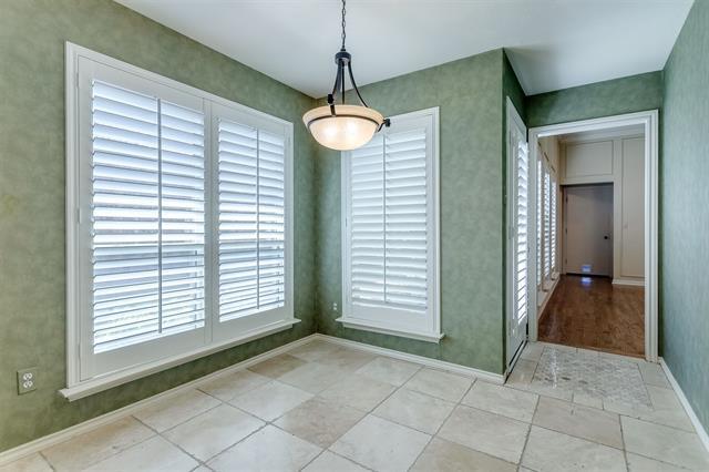 Building Photo - 208 Simmons Dr