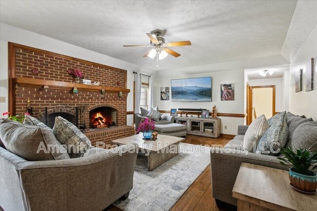 Building Photo - 5974 Ladysmeade Ln