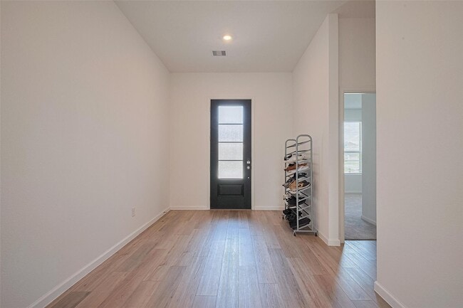 Building Photo - 2430 Dewford Fls Dr
