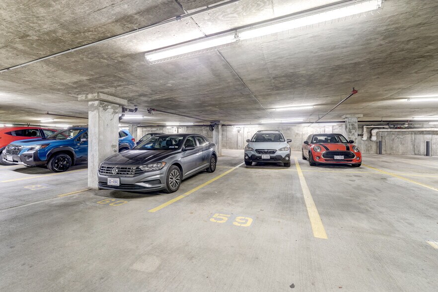 Garage Parking Spot 59 included in rent! - 2328 Champlain St NW