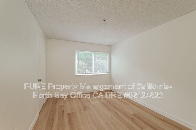 Building Photo - 146 Brush Creek Rd