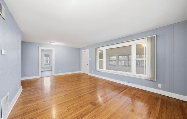 Building Photo - 18335 Sherman St