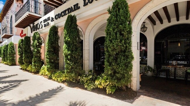 Building Photo - 1770 E Las Olas Blvd