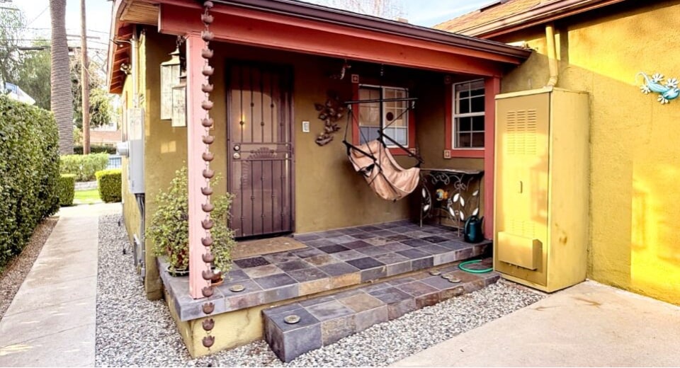 Building Photo - 2800 Tola Ave