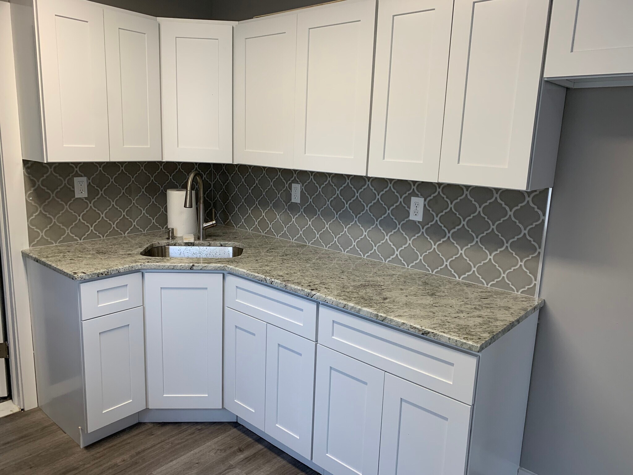 Building Photo - 231 west price street