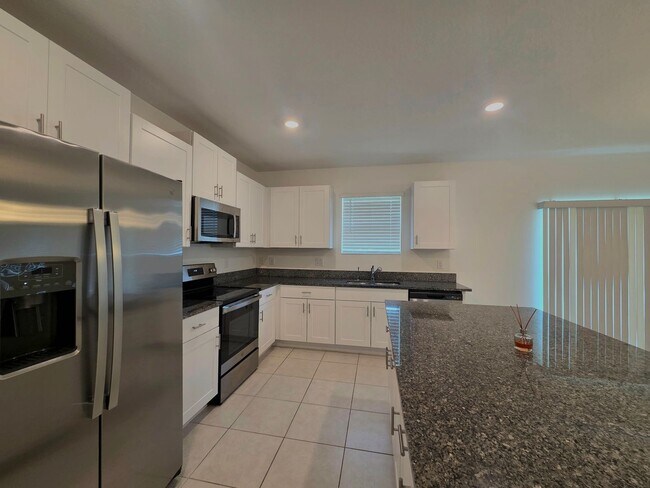 Building Photo - 2787 Red Egret Dr