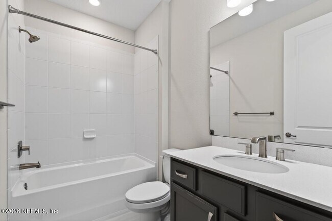 Building Photo - 3399 Kindlewood Dr