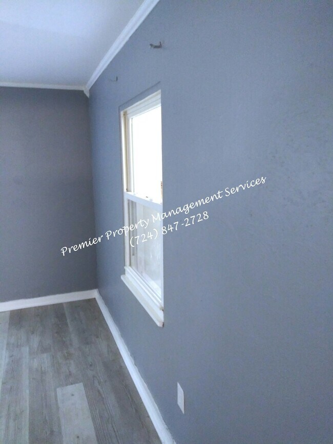 Building Photo - 2051 Broadhead Fording Rd