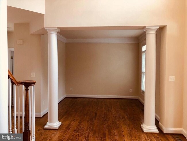 Building Photo - 8533 Gallahan Ct