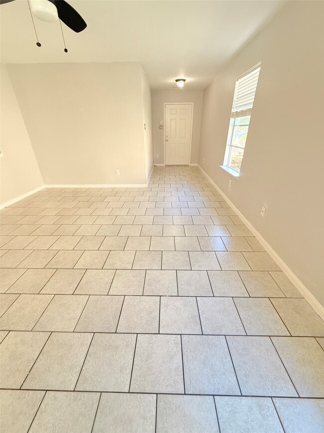 Building Photo - 8026 Arrington Forest Ln