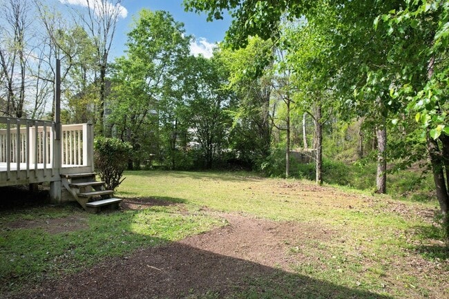 Building Photo - 3064 Igou Crossing Dr