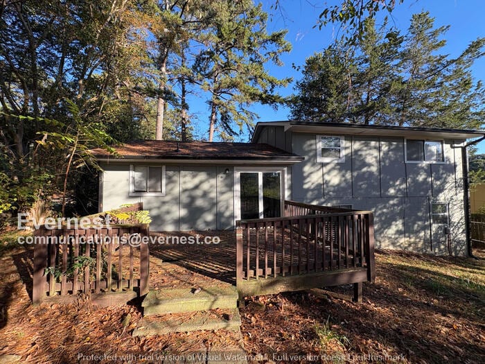 Building Photo - 193 W Canterbury Dr