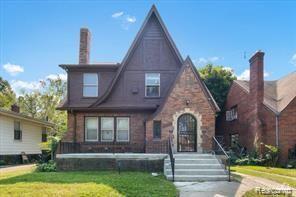 Building Photo - 8639 Beechdale Ave