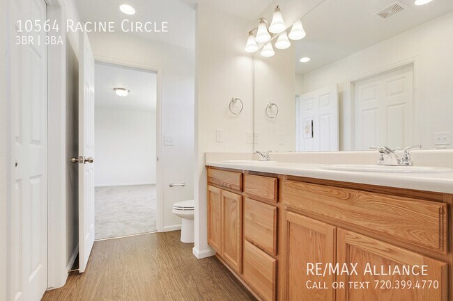 Building Photo - 10564 Racine Cir