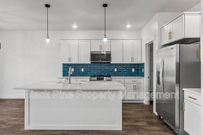 Building Photo - 7184 W Riverwood St