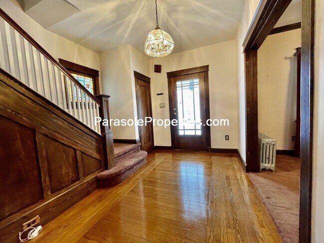 Building Photo - 105 Lafayette St