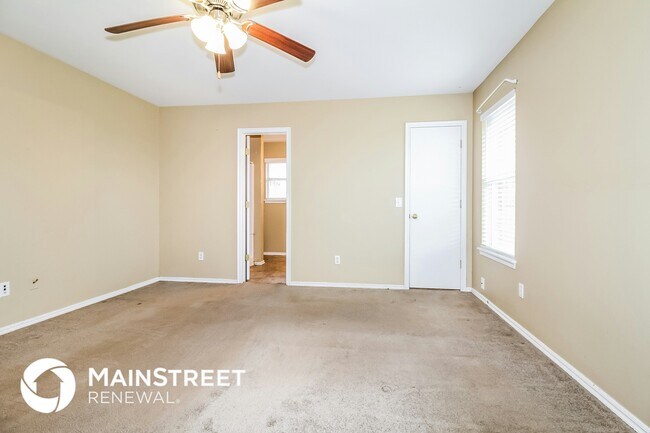 Building Photo - 2916 SE 97th St