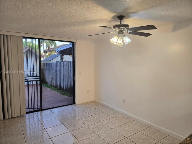 Building Photo - 12230 SW 16th Terrace