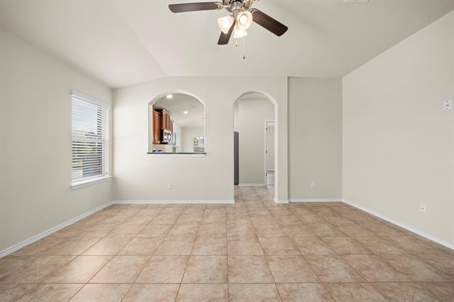 Building Photo - 101 Plata Ln