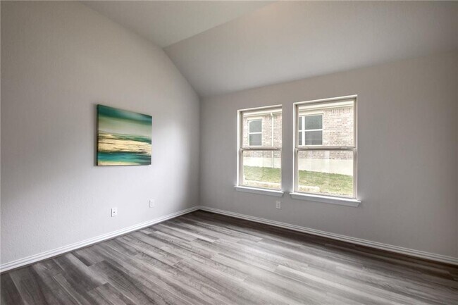 Building Photo - 708 Sunny Ridge Dr