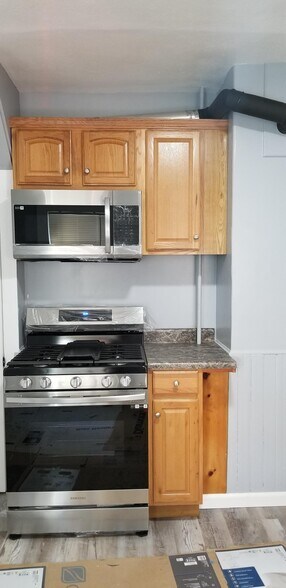 2 Bedroom 1 bath - 22 W Pearl St