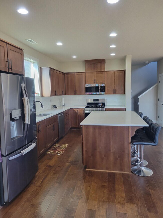 Building Photo - 10124 Kaye Way