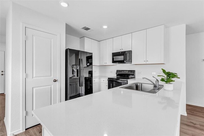 Building Photo - 516 Rancho Del Cielo Lp