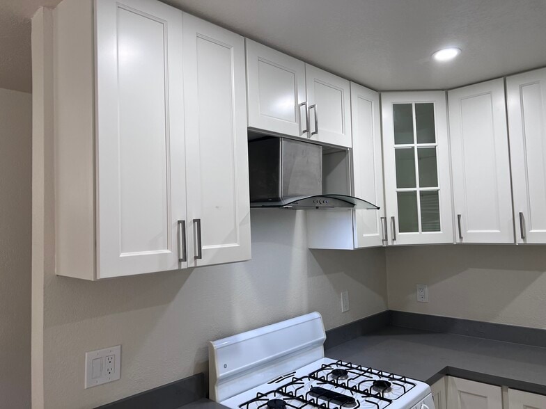 Building Photo - 3801 Nevin Ave