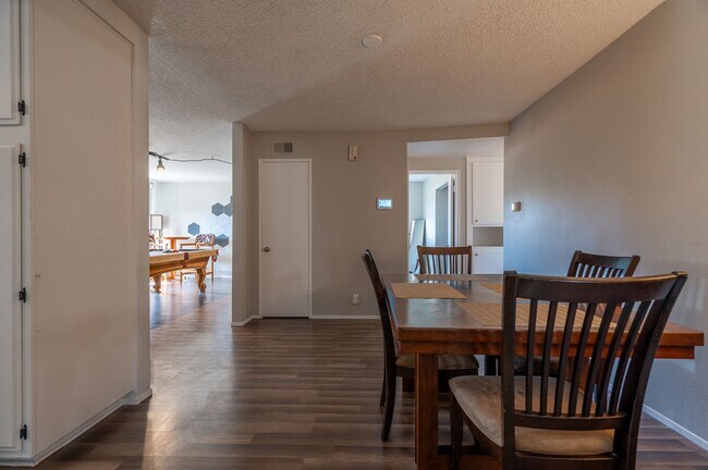 Building Photo - Furnished 4BR Oceanside Retreat w/ Pool Table, Home Gym & Utilities Included