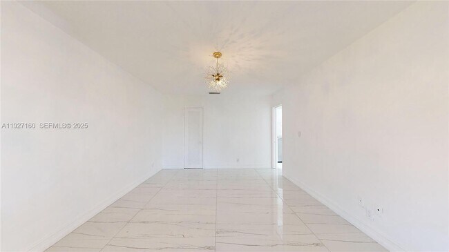 Building Photo - 220 SW 8th Ave #1-2 Hallandale Beach, FL 33009-5237