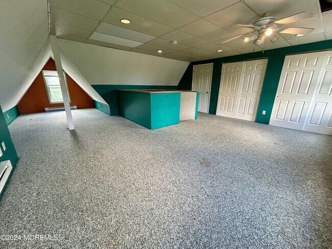 Building Photo - 79 N Main St