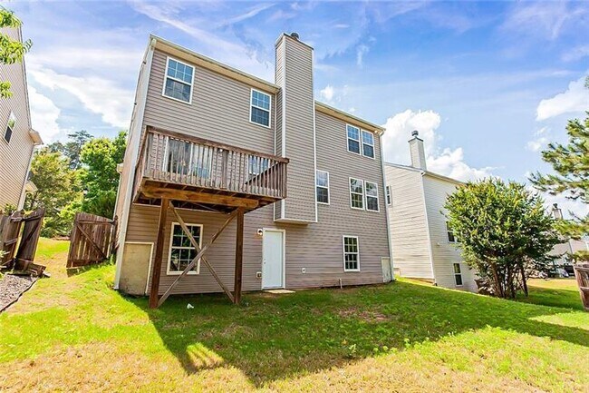 Building Photo - 3035 Whittier Way