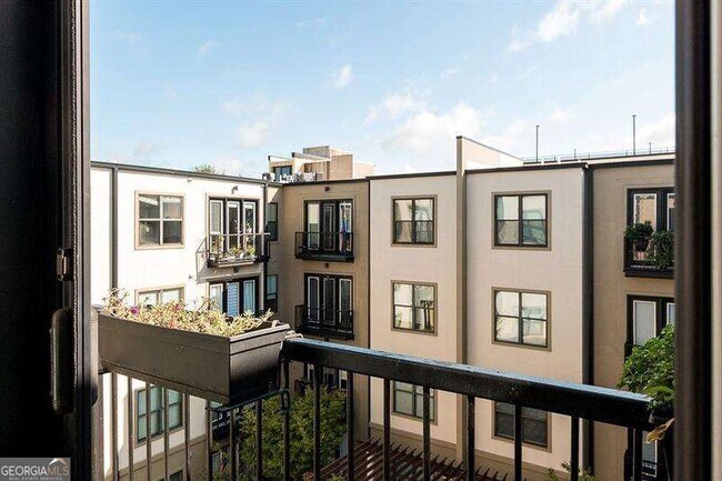 Building Photo - 5300 Peachtree Rd