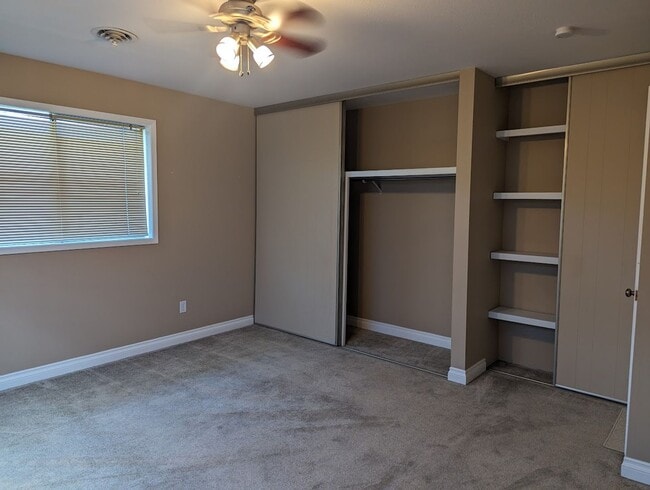 Building Photo - Attractive 3 bedroom 2 bath Condo in Wonderful Quiet Lewiston Neighborhood