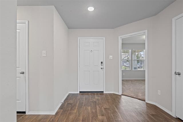 Building Photo - 628 Mayfield Dr