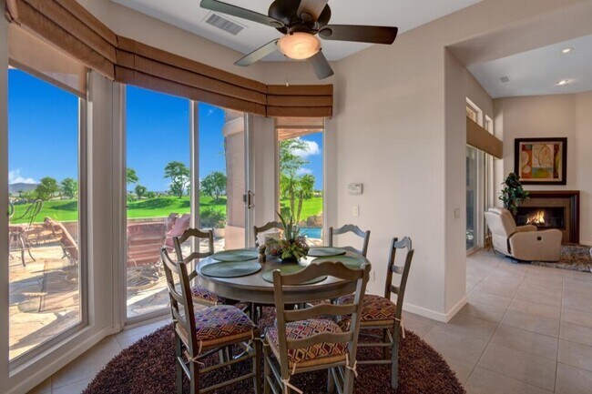 Building Photo - 348 Tomahawk Dr