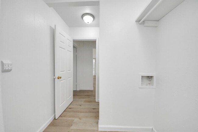 Building Photo - 20214 Apache Gardens Ln